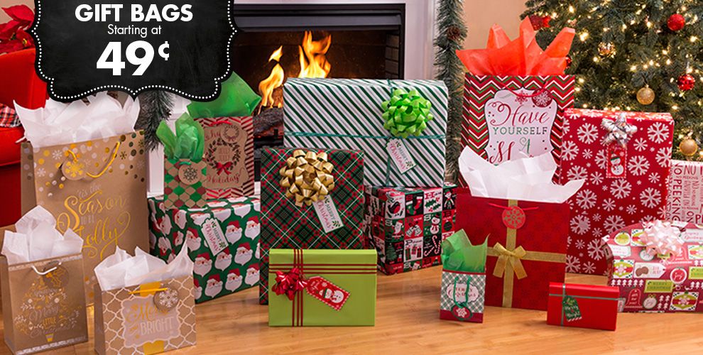 Christmas Gift Bags - Party City