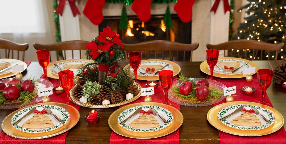 Premium Christmas Tableware Holiday Dinnerware, Serveware & Drinkware