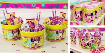 Minnie Mouse Party Favors - Stickers, Bracelets, Crayons & More | Party ...