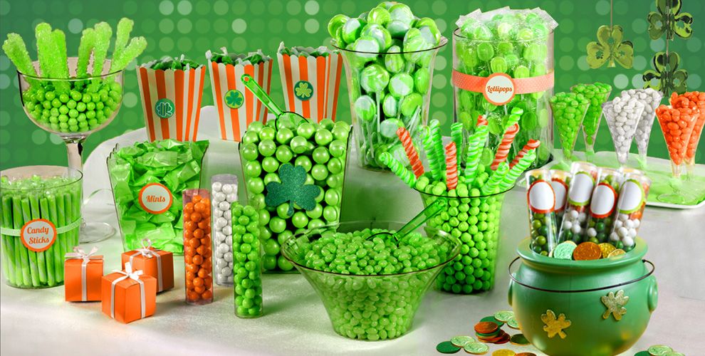 St. Patrick's Day Candy Buffet | Party City Canada